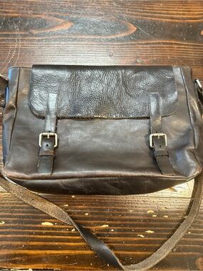 POL Genuine Brown Leather Messenger Bag
